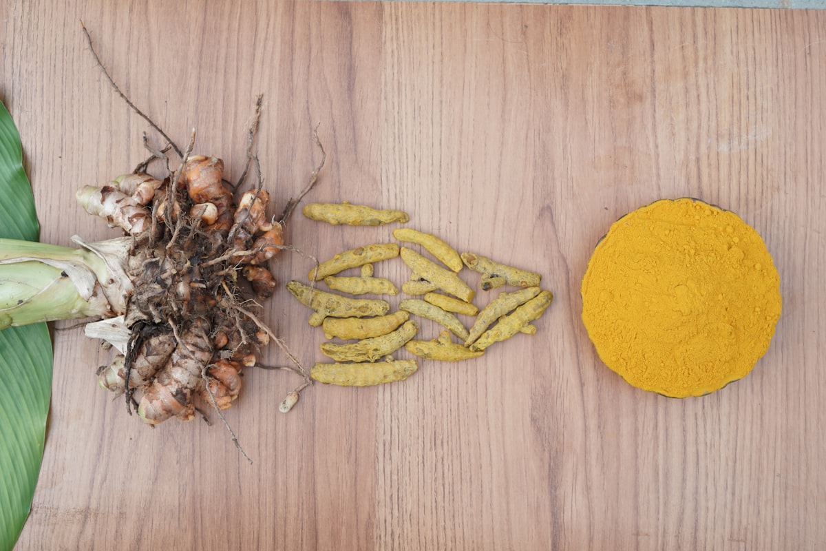 Person enjoying a healthy meal with anti-inflammatory ingredients